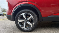 Nissan Qashqai 1.3 DiG-T MH 158 N-Connecta 5dr Xtronic Petrol Hatchback